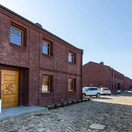 Patek Premium Apartments - Airport Lawica & Mtp & Car Races & International Trade Fairs Skórzewo Zewnętrze zdjęcie